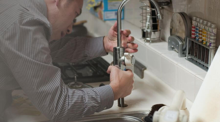 Professional Tankless Water Heater Installation in Hamlin, IA